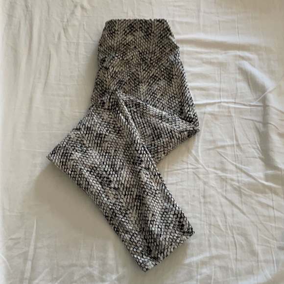 Python workout leggings - Picture 2 of 4